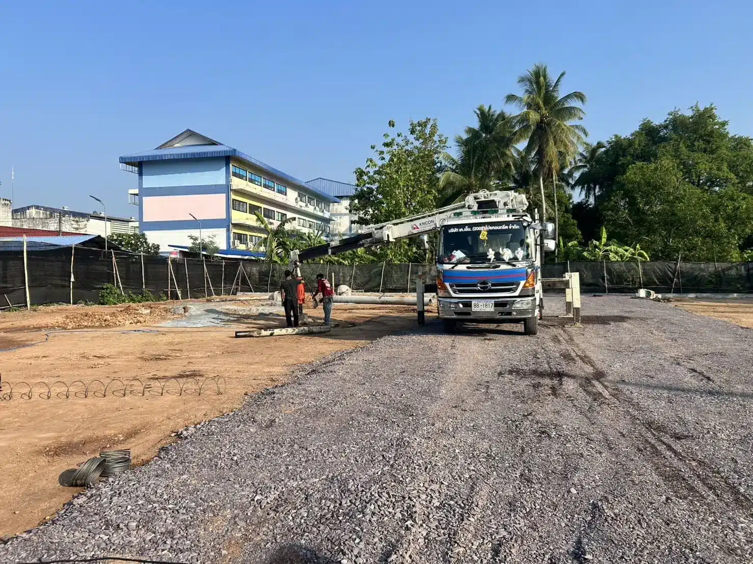 เสาเข็มเจาะ อุตรดิตถ์ รถสว่าน ขนาด 0.35 เมตร