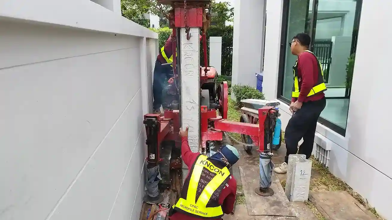 เสาเข็มไมโครไพล์ บางกอกบลูเลอวาร์ด